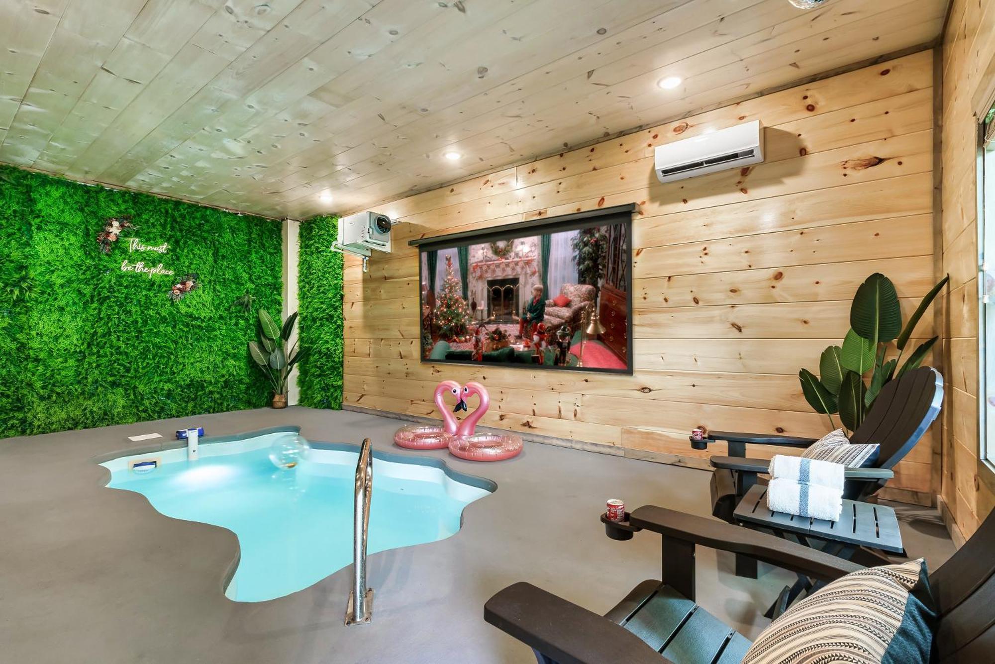 Spring Sale! Indoor Pool, Pet Stays Free, Movie, Hottub 세비어빌 외부 사진